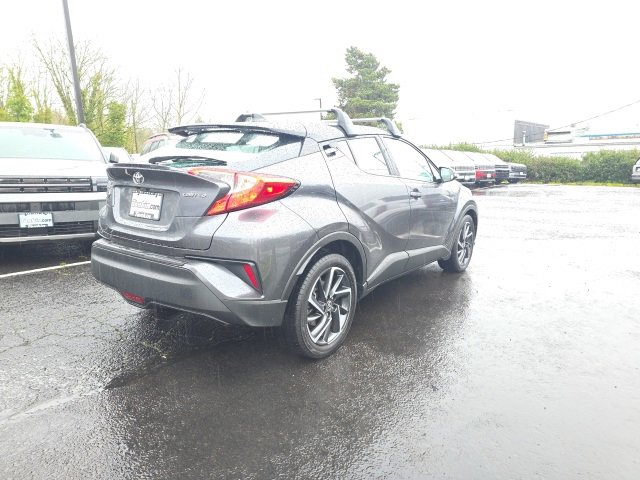 Used 2022 Toyota C-HR Limited image 5