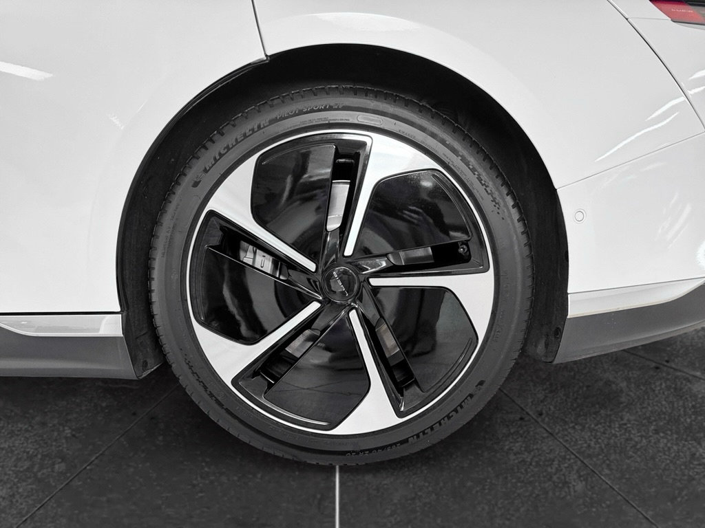 Used 2023 Lucid Air Touring AWD/4WD image 30