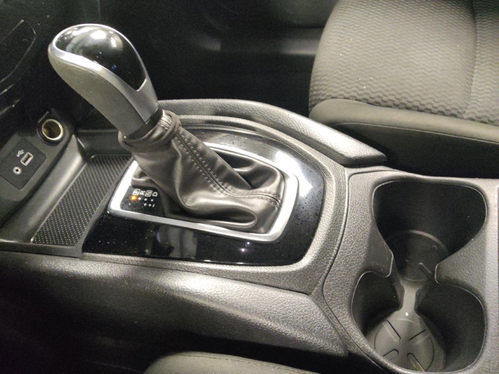 Used 2021 Nissan Rogue Sport S FWD image 26