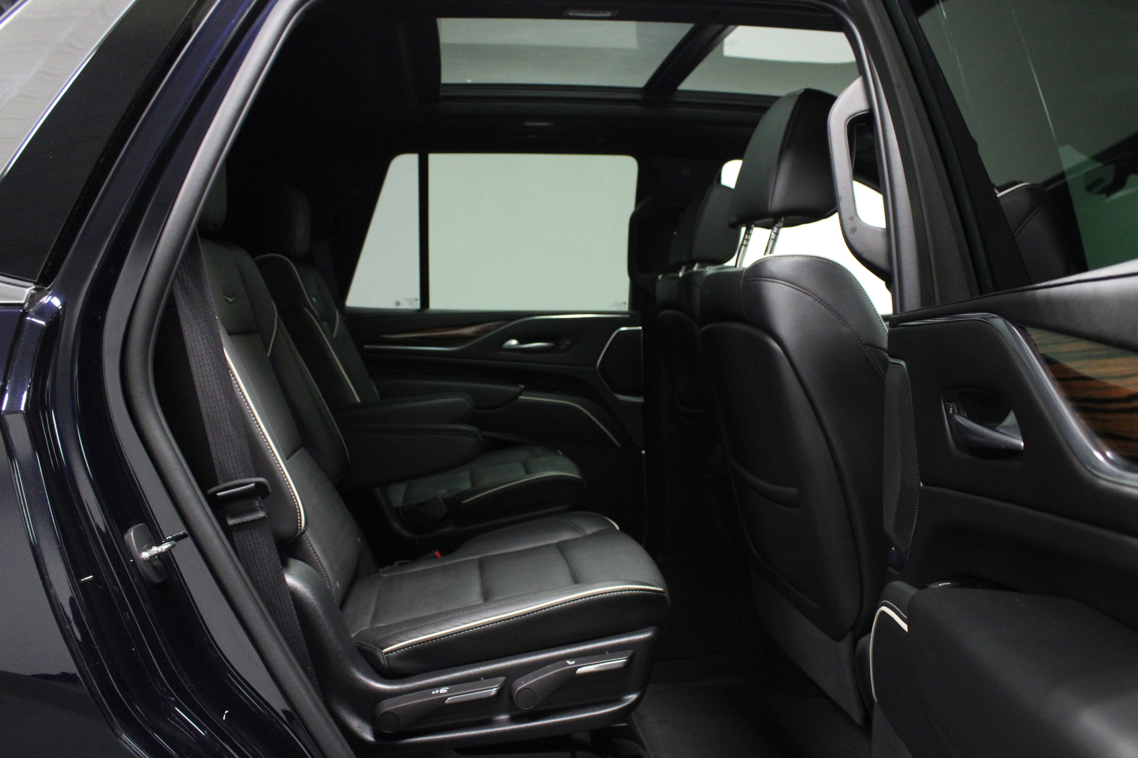 Used 2023 Cadillac Escalade Premium Luxury w/ LPO, Floor Liner Package image 16