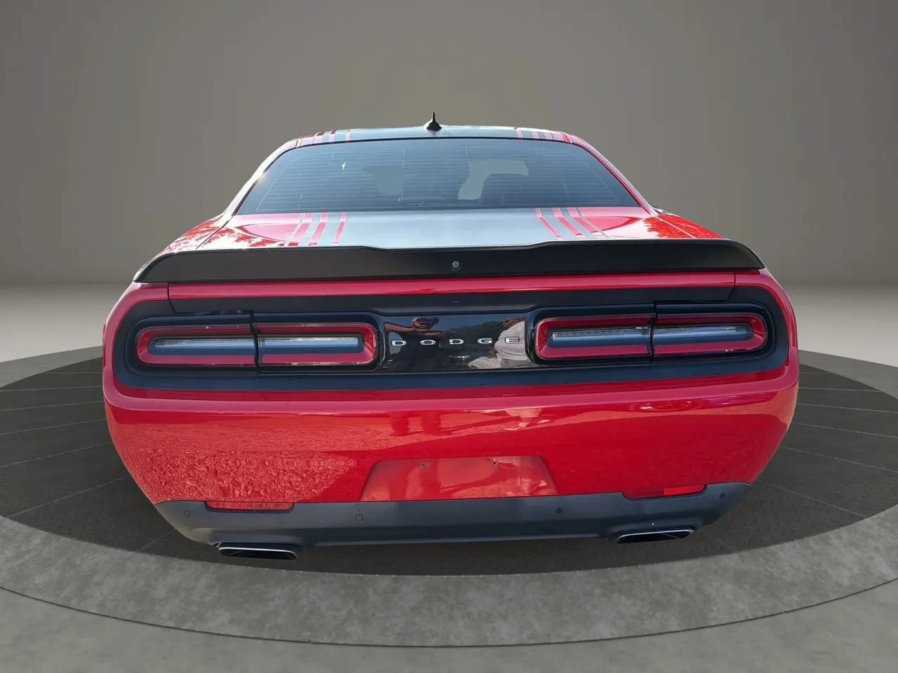 Used 2016 Dodge Challenger R/T Plus RWD image 6