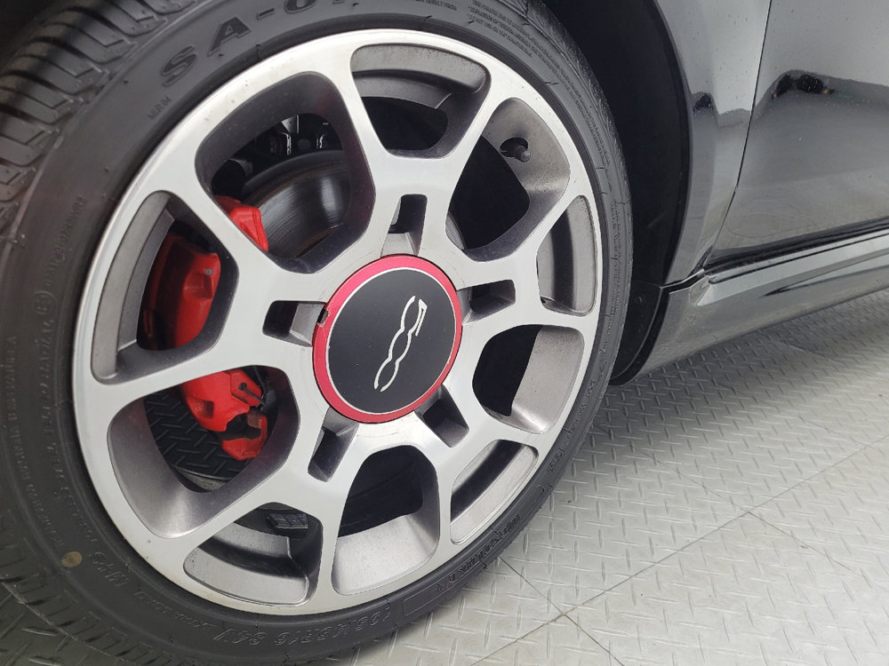 Used 2015 FIAT 500 Sport w/ Comfort/Convenience Group image 31
