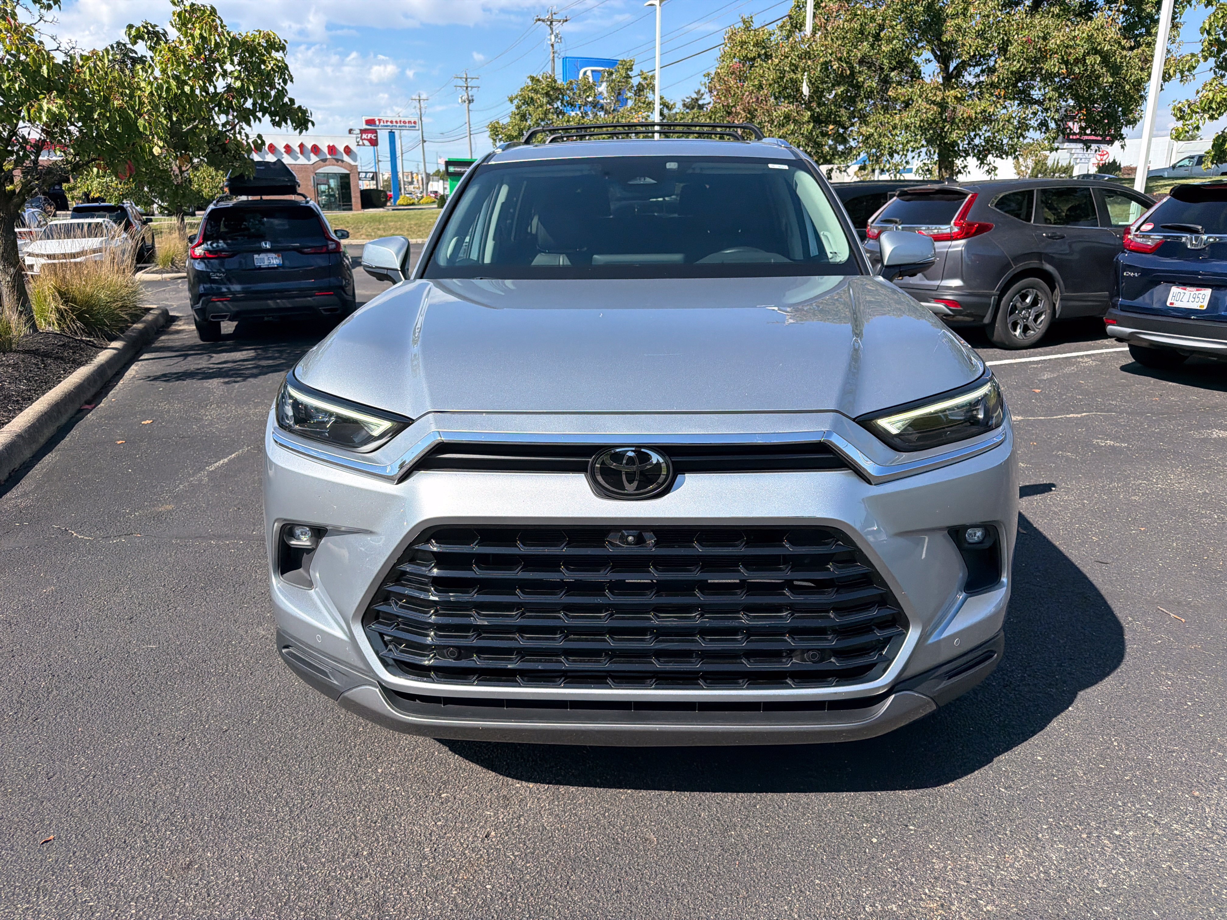 Used 2024 Toyota Grand Highlander AWD image 23