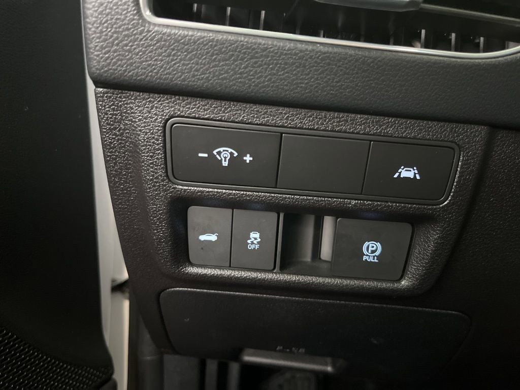 Used 2022 Hyundai Sonata SEL w/ Cargo Package FWD image 13