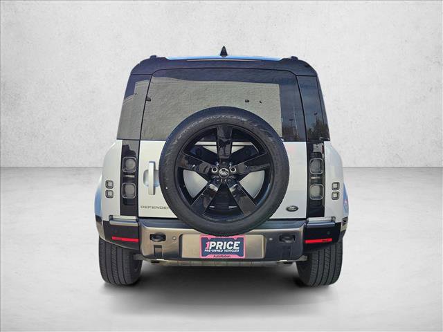 Used 2023 Land Rover Defender 110 X image 7