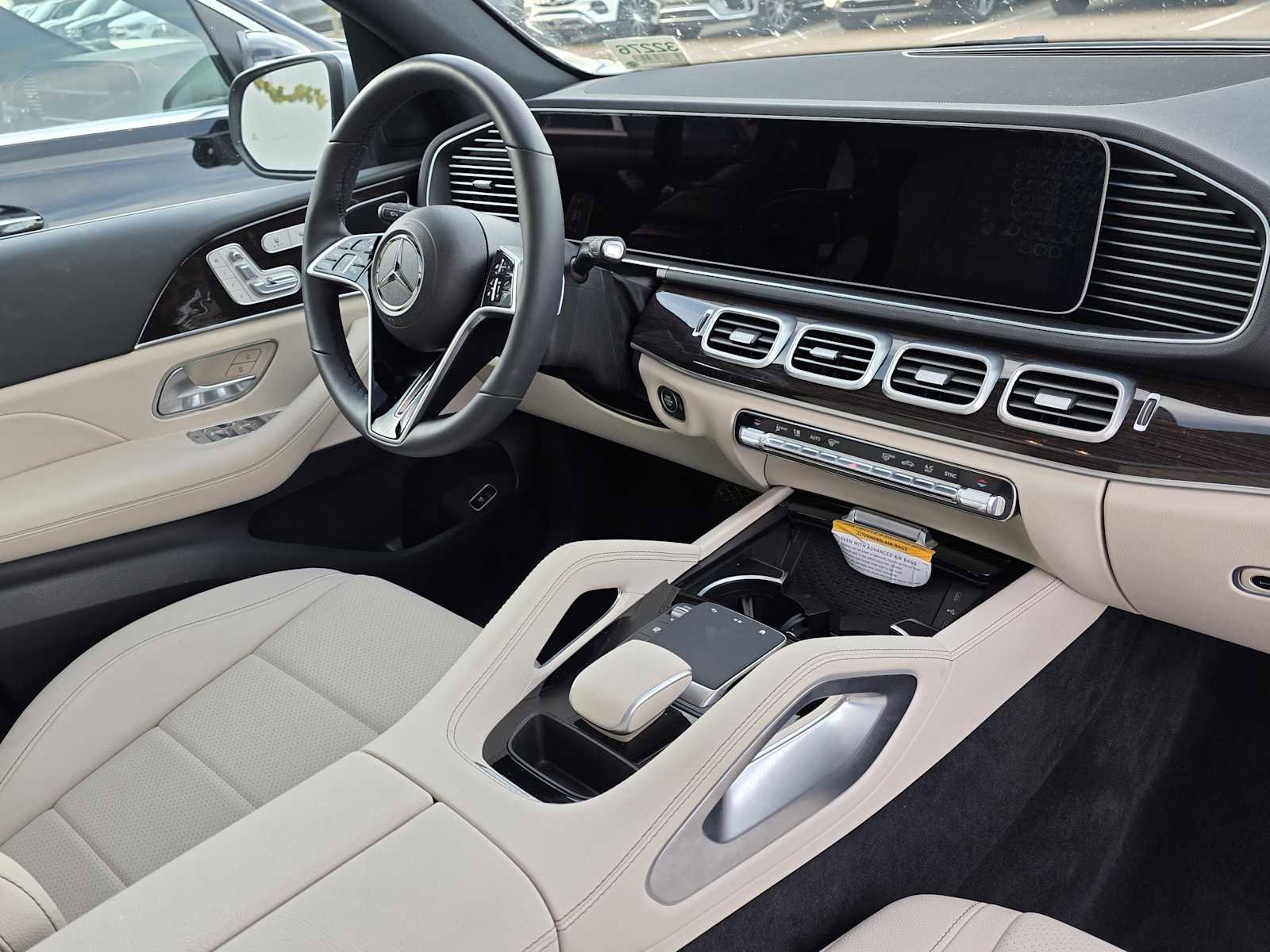 Used 2025 Mercedes-Benz GLE 350 4MATIC image 6