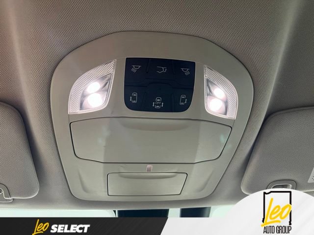Used 2018 Chrysler Pacifica Touring-L Plus w/ Tire & Wheel Group FWD image 27