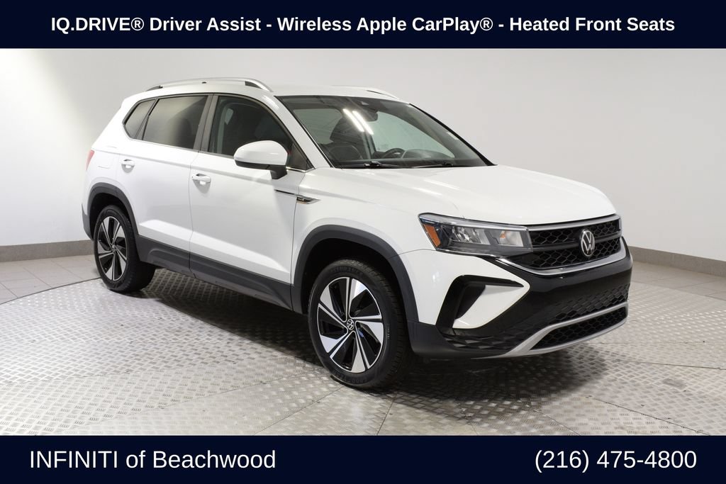 Used 2023 Volkswagen Taos SE AWD/4WD image 1