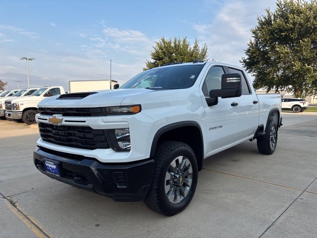 New 2025 Chevrolet Silverado 2500 Custom w/ Custom Value Package image 4
