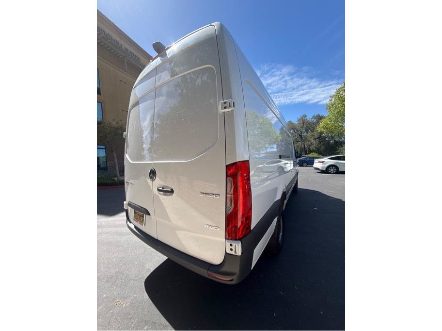 Used 2024 Mercedes-Benz Sprinter 2500 image 7