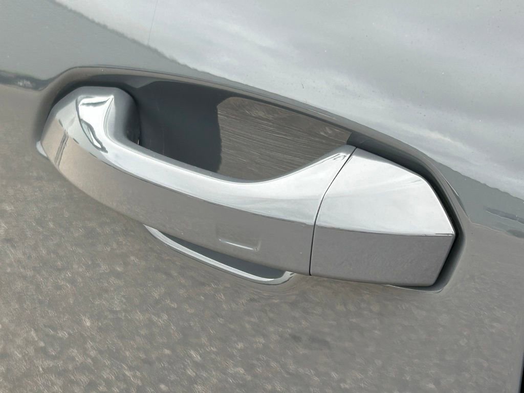 Used 2025 Audi Q6 e-tron Premium Plus w/ Premium Plus image 44