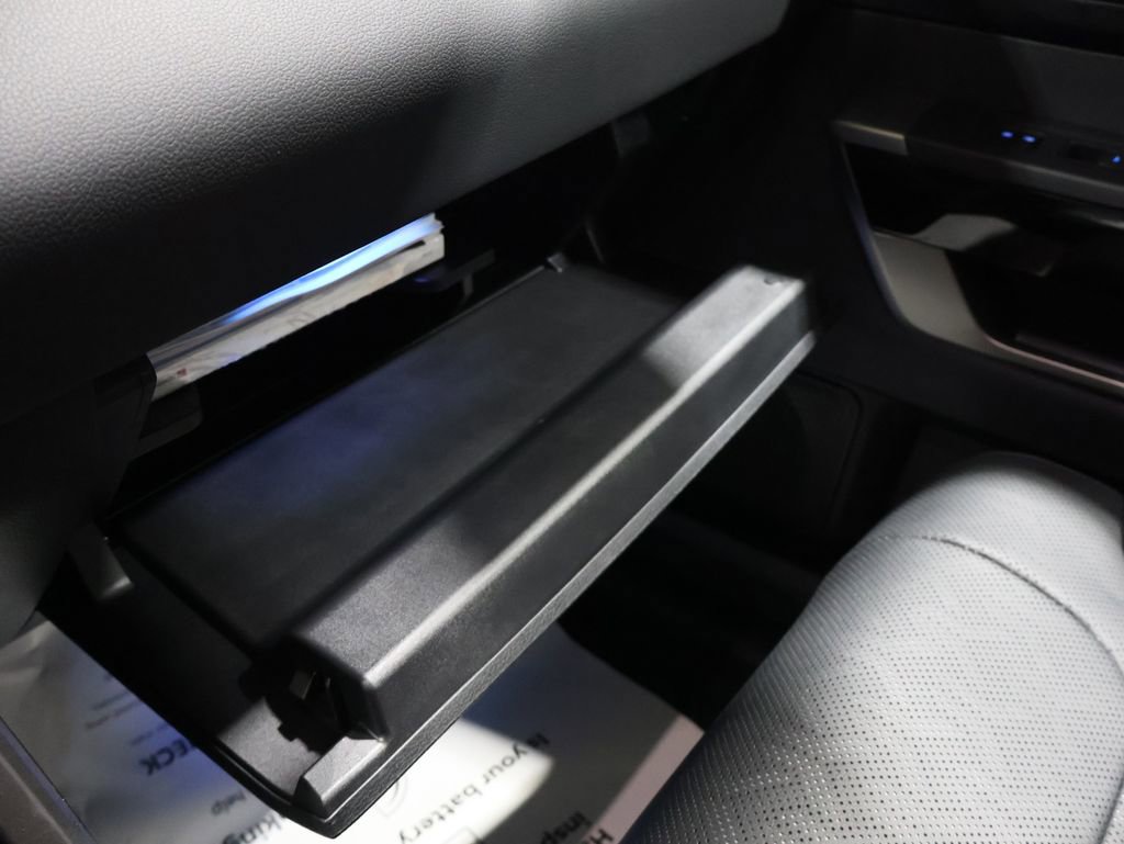 Used 2024 Toyota Tundra Limited image 34