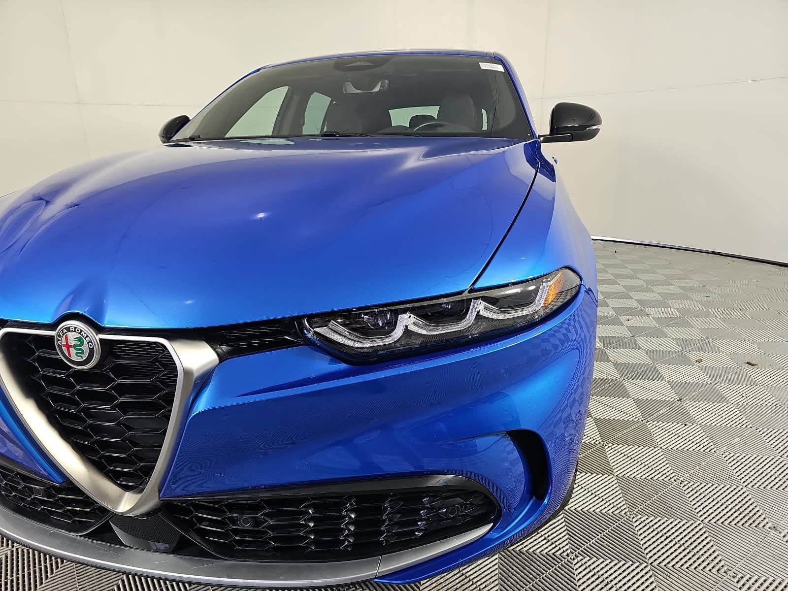 Used 2024 Alfa Romeo Tonale Ti AWD/4WD image 29