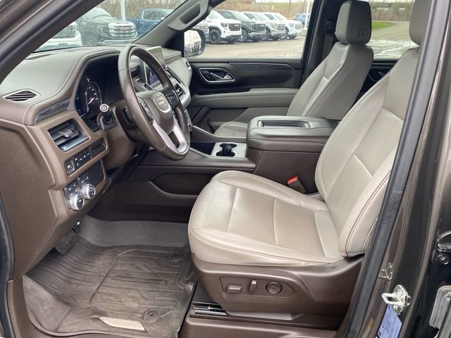 Used 2021 GMC Yukon XL SLT image 9