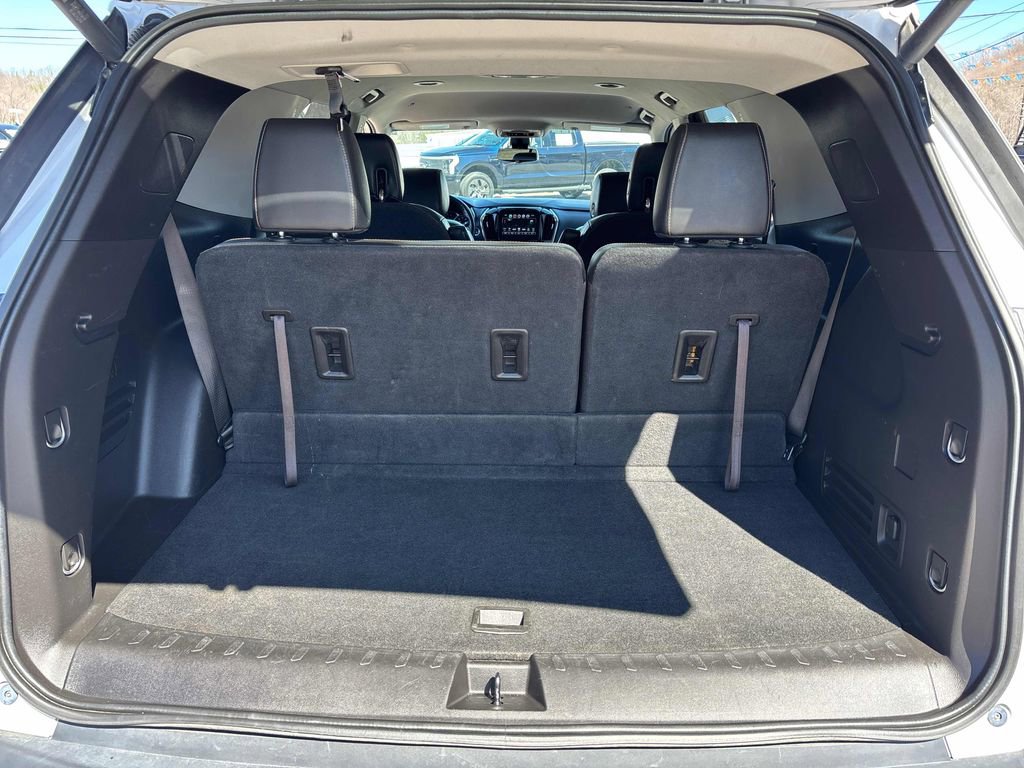 Used 2018 Chevrolet Traverse LT image 27