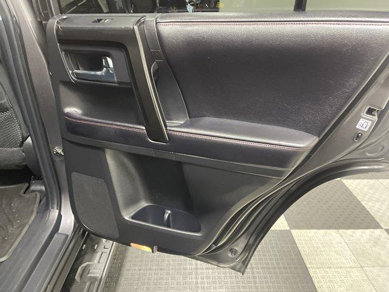 Used 2016 Toyota 4Runner Trail AWD/4WD image 14