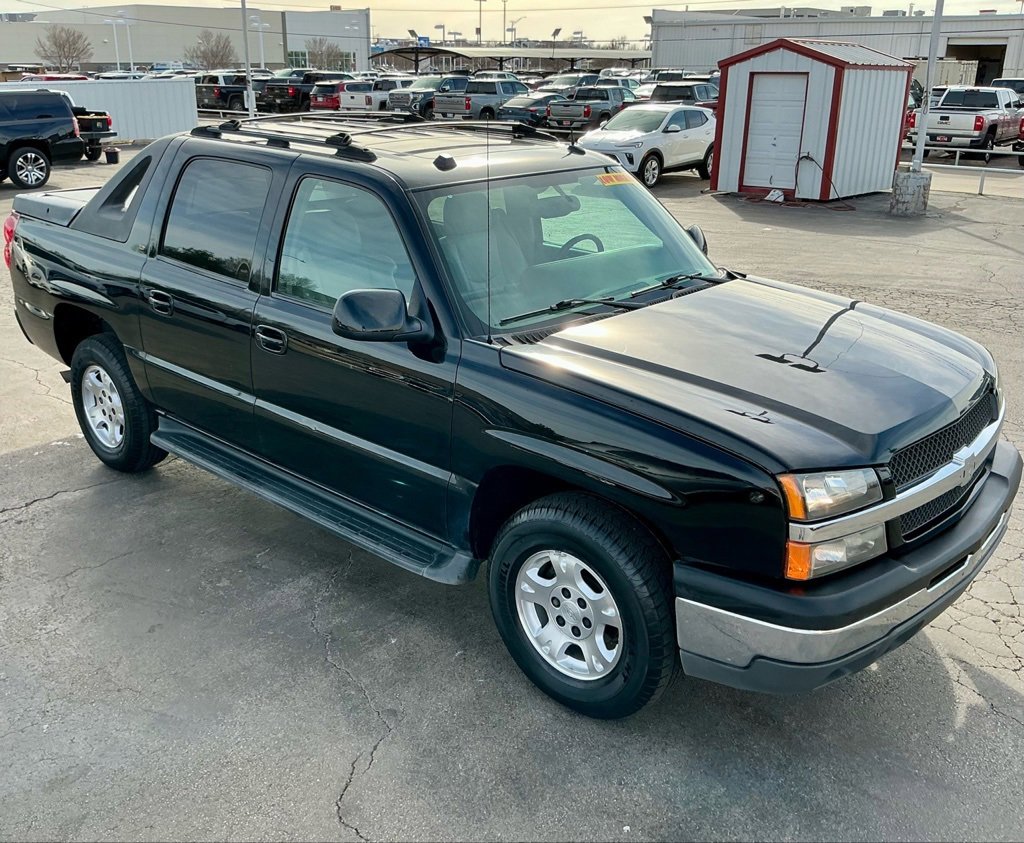Used 2005 Chevrolet Avalanche Z66 w/ Sun And Sound Package image 4