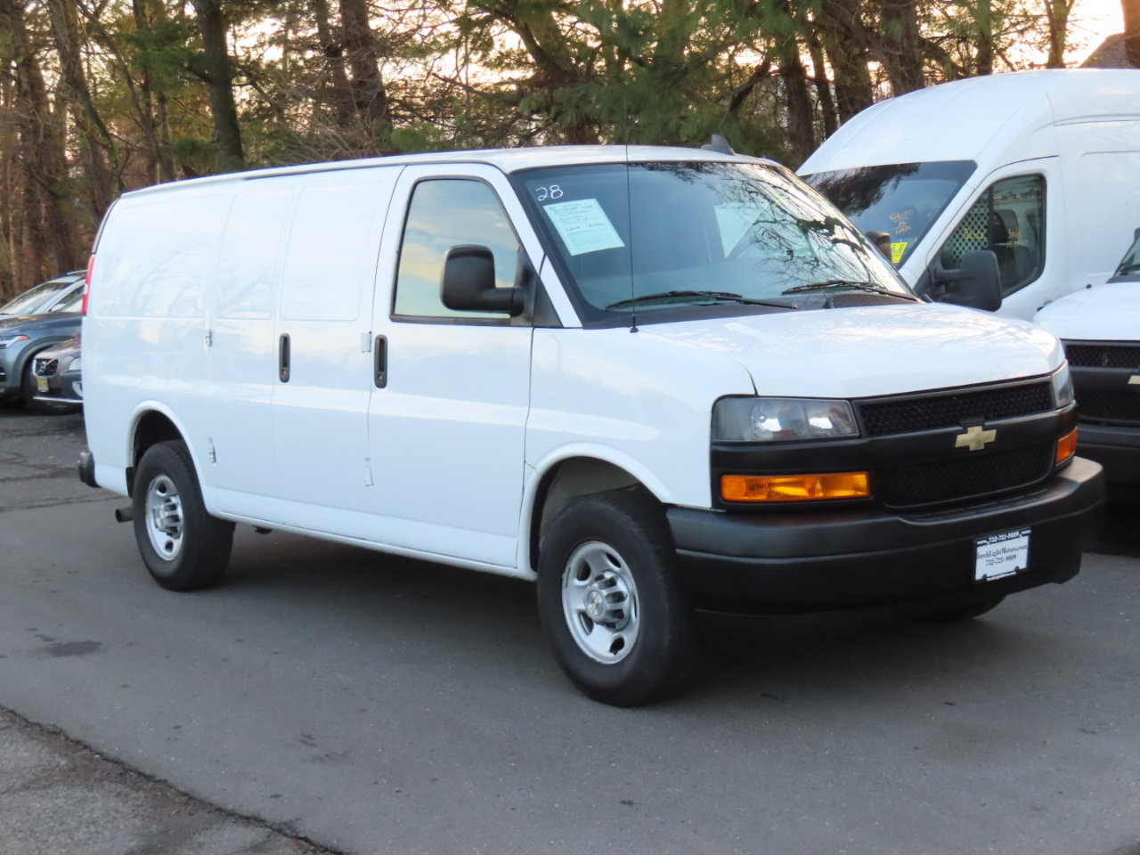 Used 2021 Chevrolet Express 2500 w/ Driver Convenience Package image 7