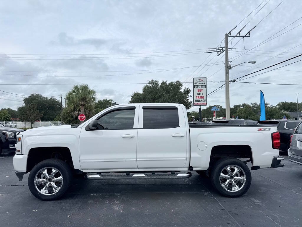 Used 2017 Chevrolet Silverado 1500 LT w/ All Star Edition AWD/4WD image 4