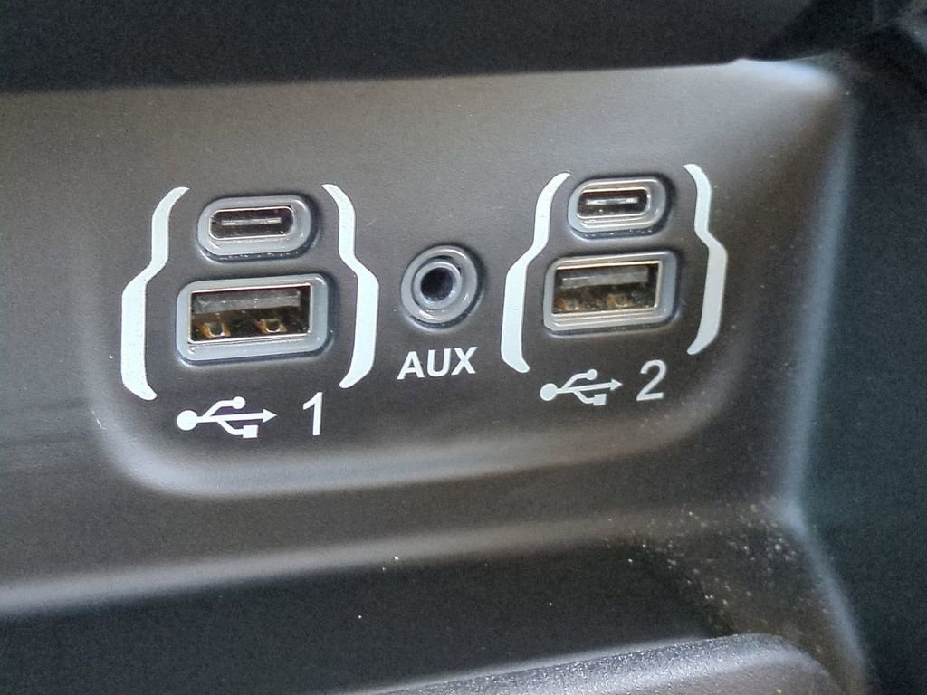 Used 2020 RAM 1500 Limited image 23