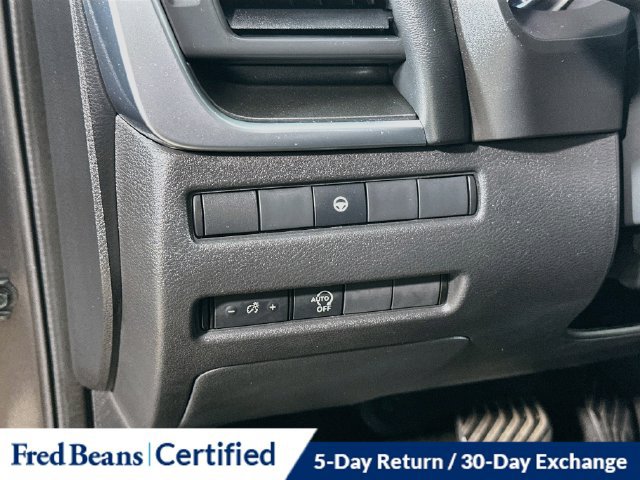 Used 2023 Nissan Rogue SV AWD/4WD image 21