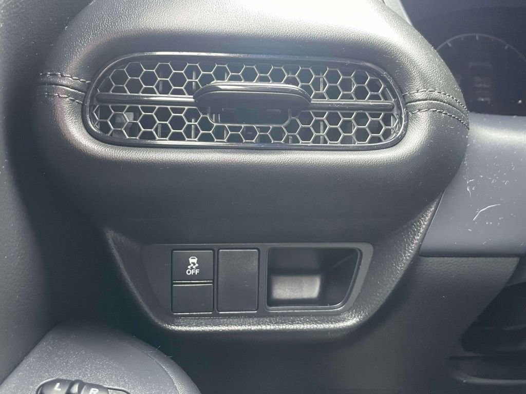 Certified 2023 Honda HR-V LX image 20