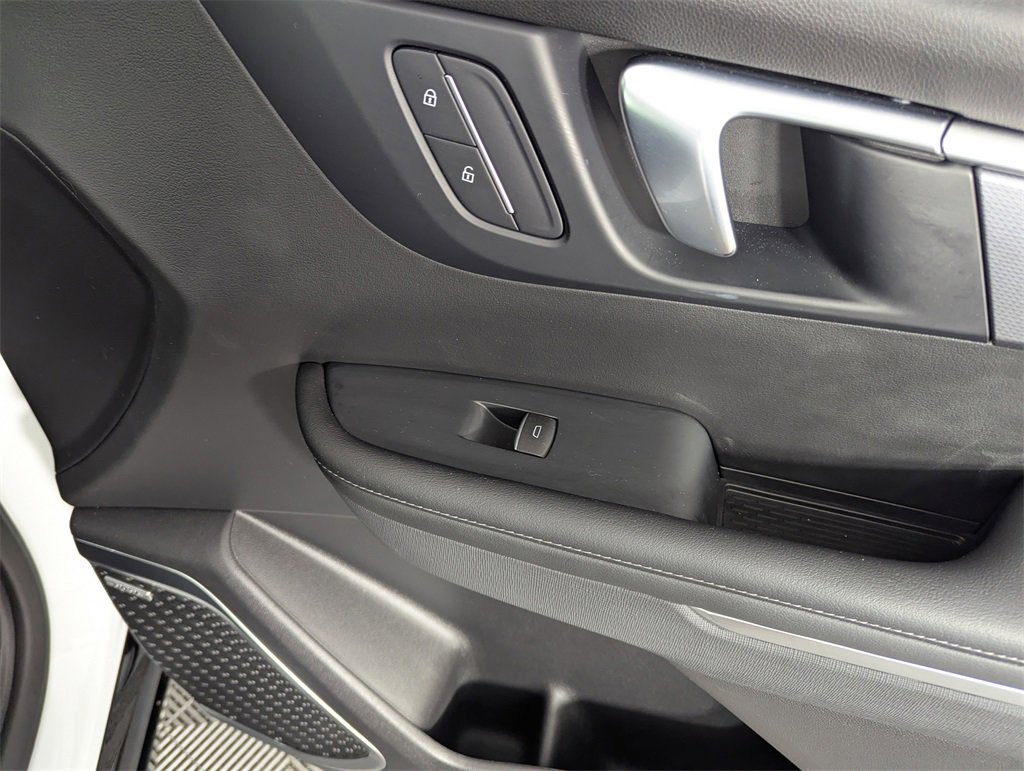 Used 2025 Buick Enclave Sport Touring w/ LPO, All-Weather Package image 38