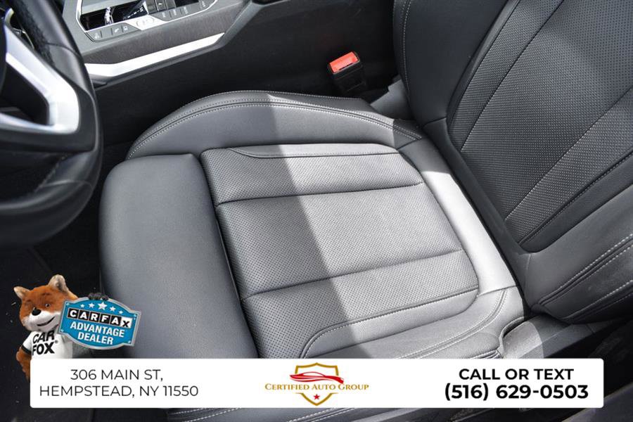 Used 2024 BMW 330e RWD image 12