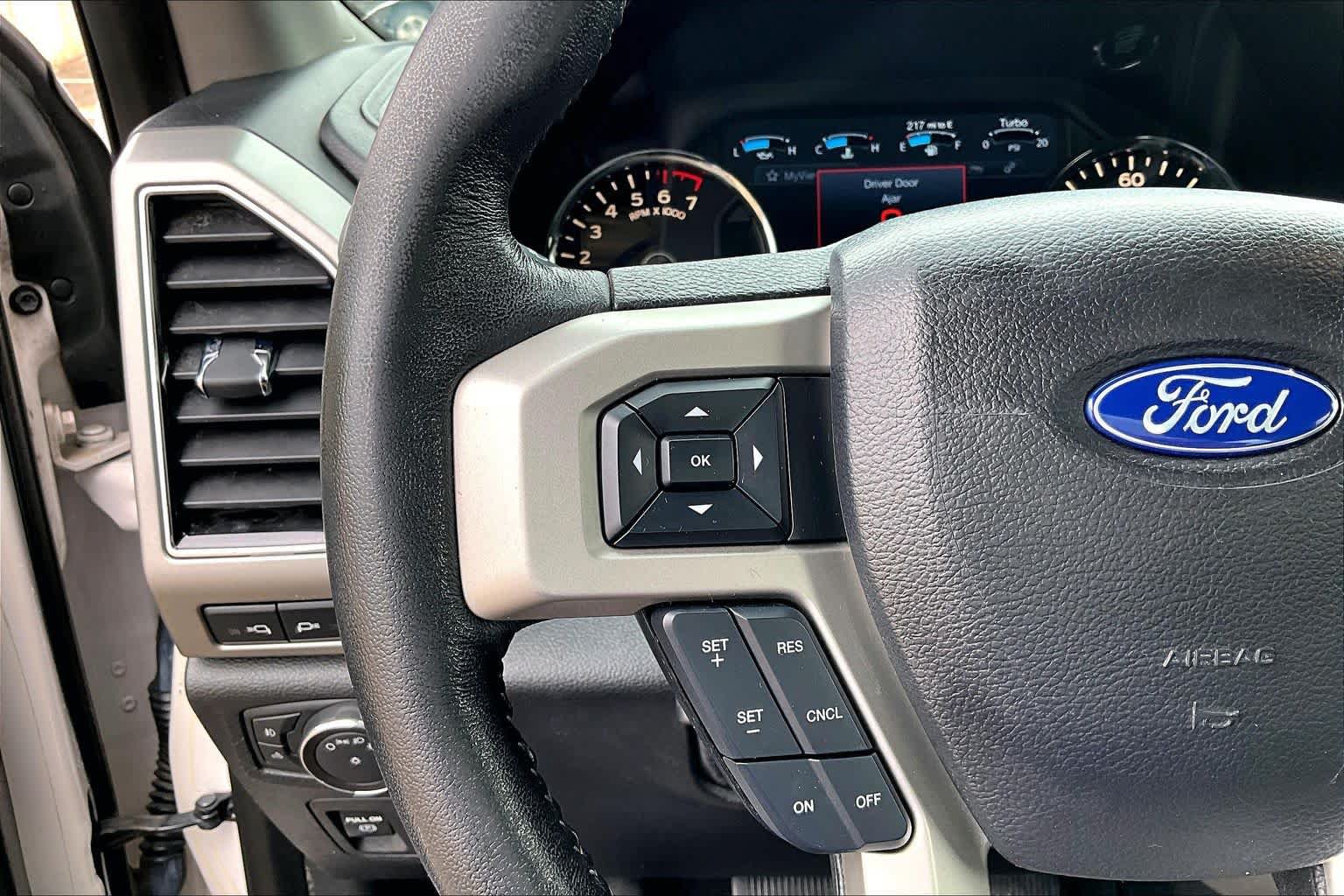 Used 2018 Ford F150 Lariat AWD/4WD image 25