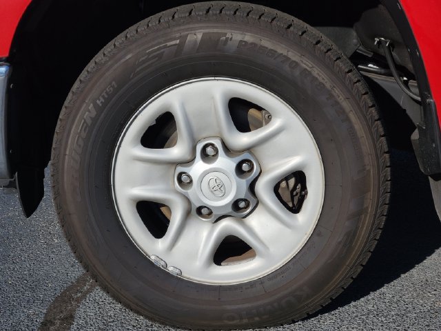 Certified 2021 Toyota Tundra SR5 w/ SR5 Leather Package RWD image 9