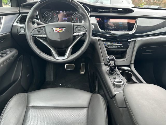 Used 2024 Cadillac XT6 Sport w/ Technology Package image 22