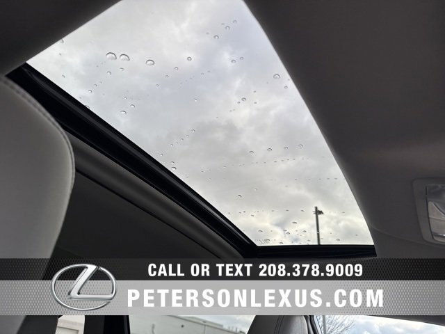 Used 2017 Toyota Highlander AWD V6 image 13