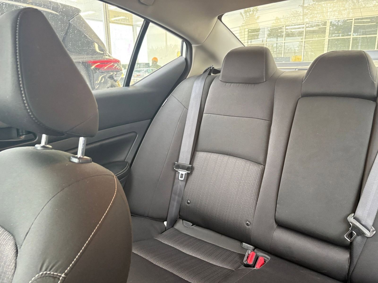 Used 2025 Nissan Altima 2.5 SV FWD image 39