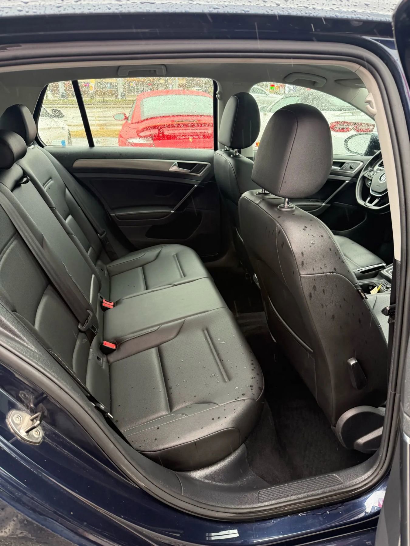 Used 2017 Volkswagen Golf Wolfsburg Edition image 20