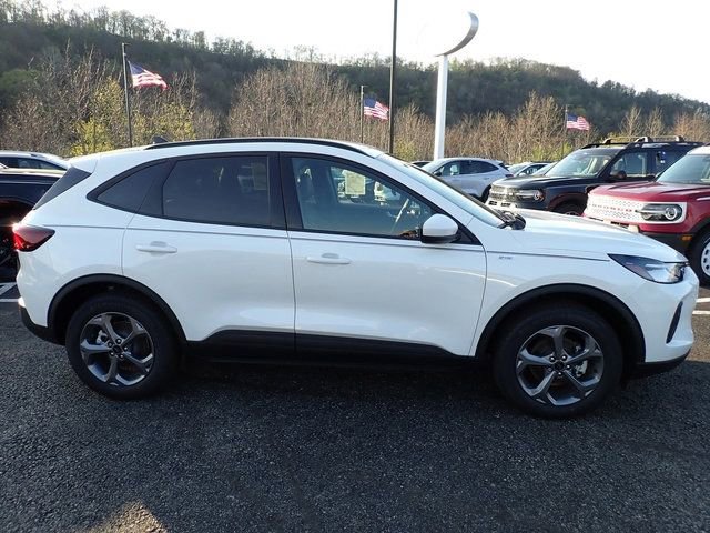 New 2026 Ford Escape ST-Line Select w/ Tech Pack #1 AWD/4WD image 7