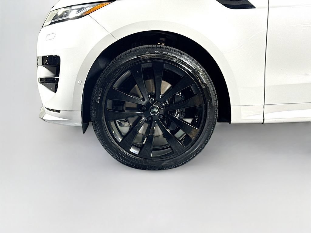 Used 2025 Land Rover Range Rover Sport Dynamic SE AWD/4WD image 28