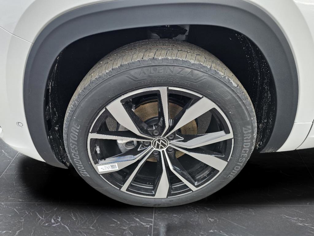 New 2026 Volkswagen Atlas SEL Premium R-Line AWD/4WD image 7