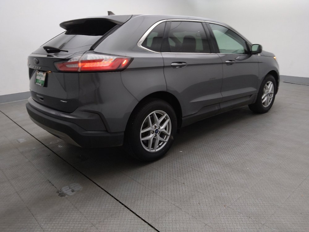 Used 2022 Ford Edge SEL image 10
