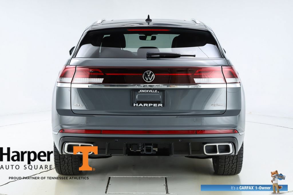 Used 2024 Volkswagen Atlas Cross Sport SEL Premium R-Line image 8