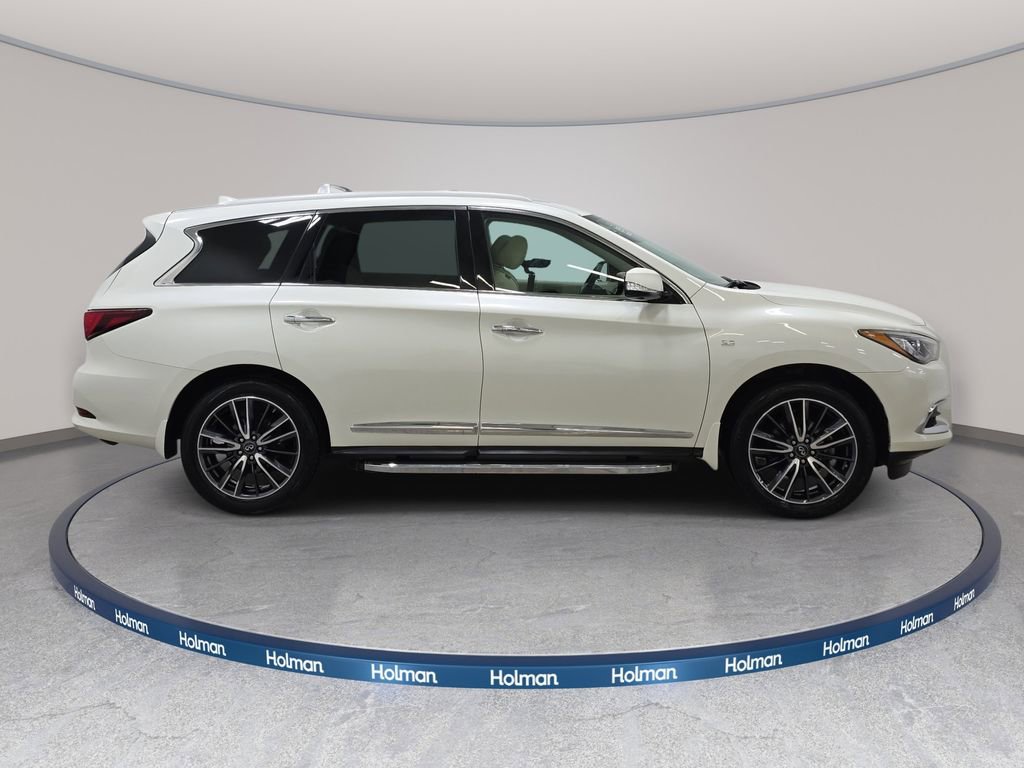 Used 2019 INFINITI QX60 Luxe w/ Sensory Package image 5