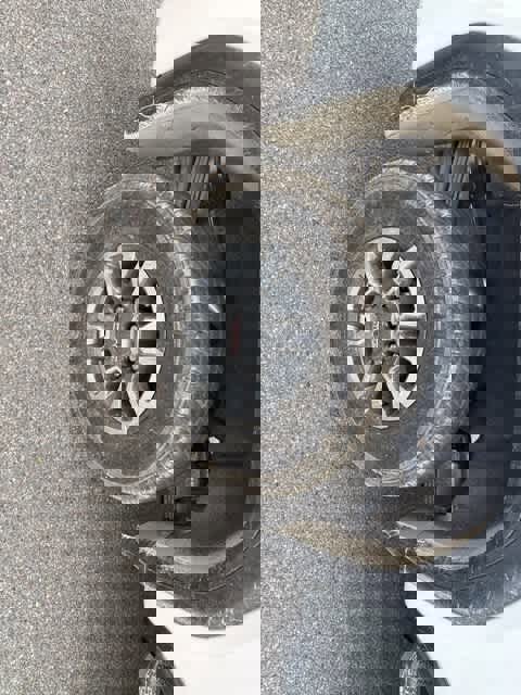 New 2026 GMC Sierra 2500 SLT w/ SLT Premium Package image 9