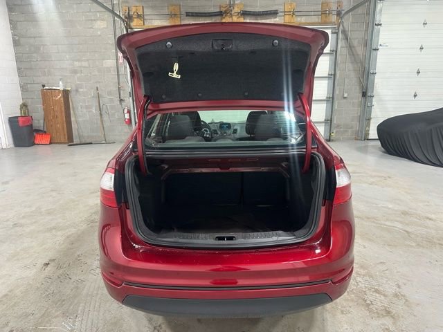 Used 2014 Ford Fiesta SE image 22