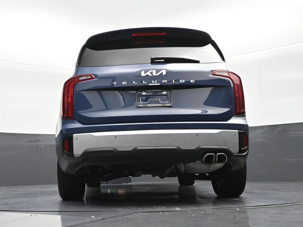 Used 2024 Kia Telluride S FWD image 23