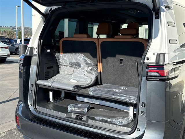 New 2025 Volkswagen ID. Buzz Pro S Plus image 10