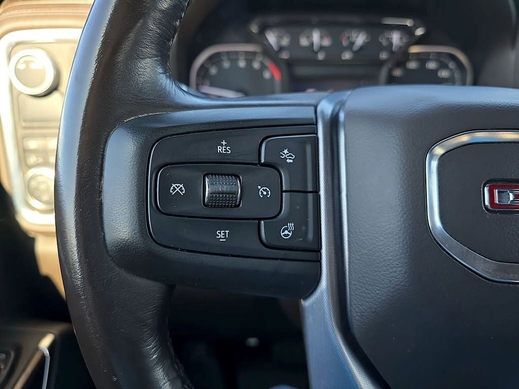 Used 2020 GMC Sierra 1500 SLT RWD image 15