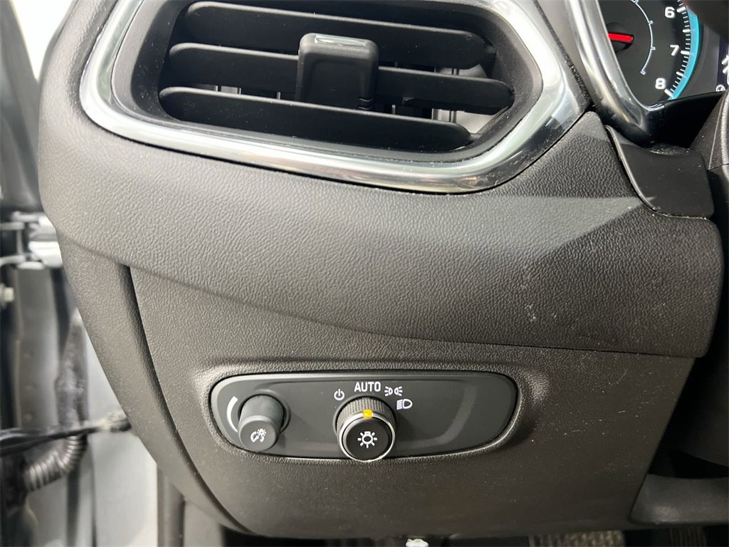 Used 2023 Chevrolet Equinox LS image 17