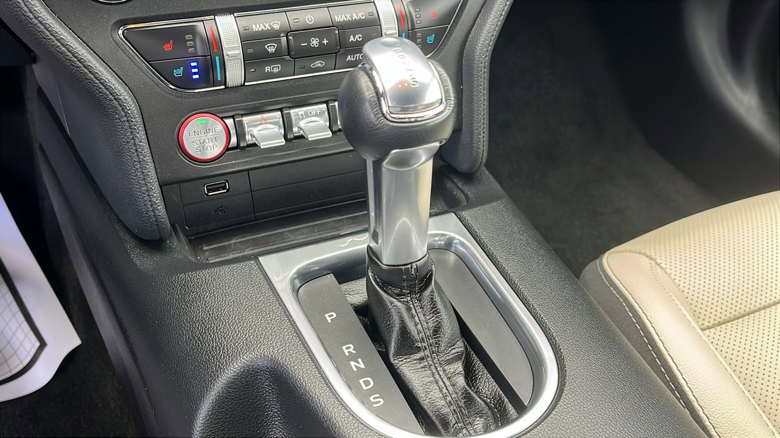 Used 2019 Ford Mustang GT Premium image 18