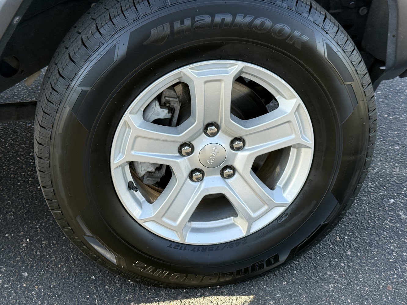 Used 2020 Jeep Wrangler Unlimited Sport S image 28