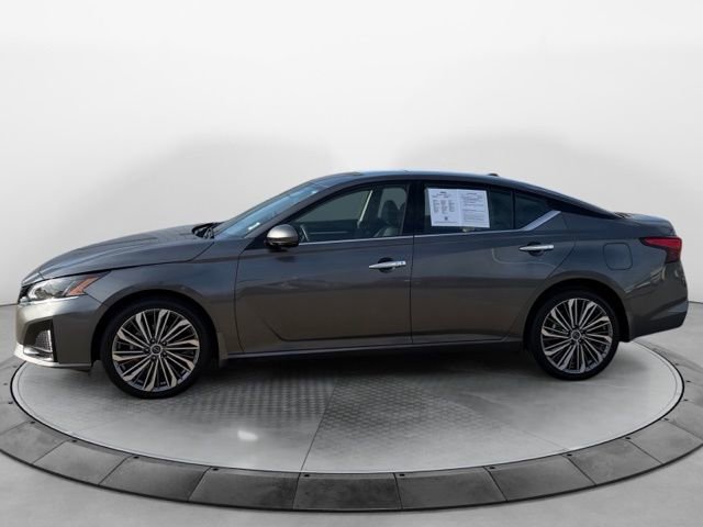 Used 2024 Nissan Altima 2.5 SL image 7