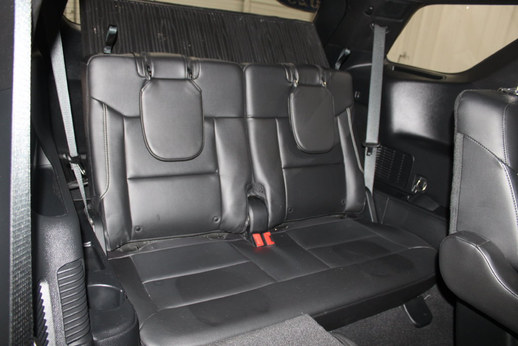 Used 2023 Ford Explorer ST w/ Equipment Group 401A AWD/4WD image 38